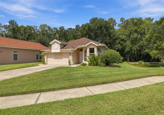 Photo 1 of Single family home for sale at 624 Kingsmill Ct, Oldsmar, FL 34677 | MLS# TB8545070 | Listing updated on 2026-09-22
