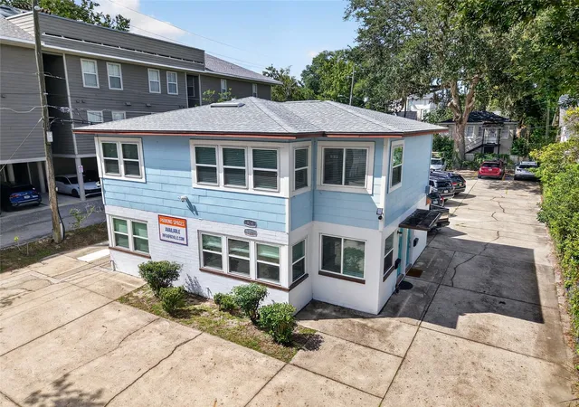 Single family home for sale at 922 SW 7th Avenue, GAINESVILLE, FL 32601 | MLS# GC543213