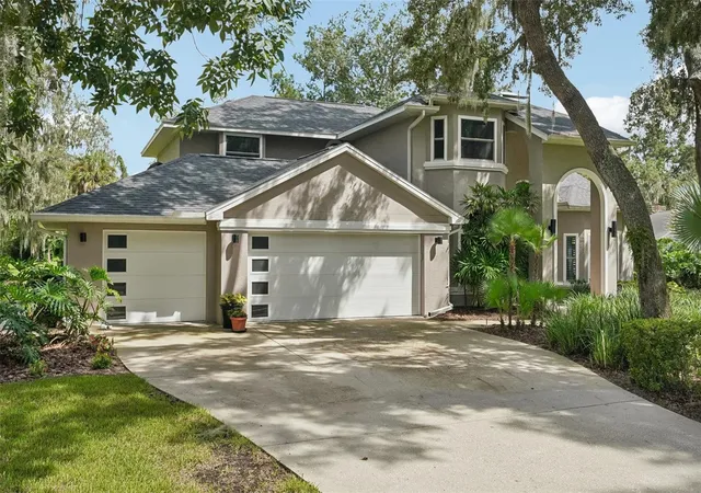 Photo 4 of Single family home for sale at 4710 Ridgecliff Dr, Brandon, FL 33511 | MLS# TB8545074 | Listing updated on 2026-09-20