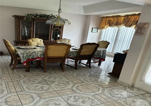 Photo 3 of Single family home for sale at 2836 Spivey Ln, Orlando, FL 32837 | MLS# O6438765 | Listing updated on 2026-10-27
