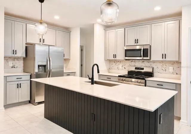 Photo 2 of Single family home for sale at 3049 Armstrong Ave, Clermont, FL 34714 | MLS# O6438782 | Listing updated on 2026-09-04