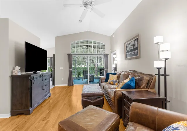 Photo 4 of Single family home for sale at 10846 Brookhaven Dr, New Port Richey, FL 34654 | MLS# W7889167 | Listing updated on 2026-09-19