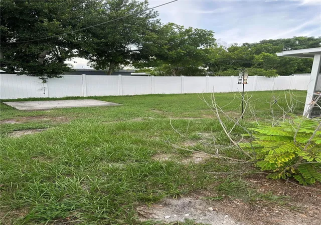 Photo 21 of Single family home for sale at 10735 63rd Avenue, Seminole, FL 33772 | MLS# TB8545101 | Listing updated on 2026-09-04