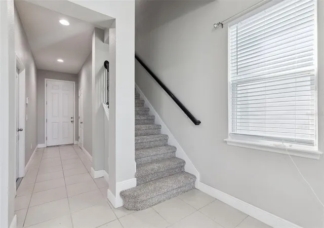 Photo 4 of Single family home for sale at 3719 Crawley Dl Loop, Sanford, FL 32773 | MLS# O6438790 | Listing updated on 2026-10-09