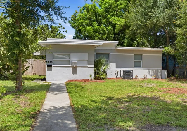 Photo 3 of Single family home for sale at 2855 37th Avenue N, Saint Petersburg, FL 33713 | MLS# TB8545115 | Listing updated on 2026-09-14