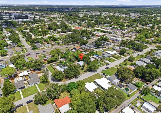 Photo 34 of Single family home for sale at 2855 37th Avenue N, Saint Petersburg, FL 33713 | MLS# TB8545115 | Listing updated on 2026-09-14