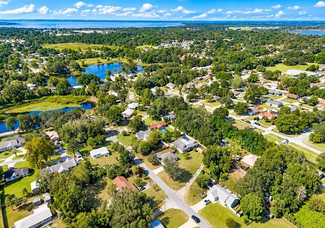 Photo 25 of Single family home for sale at 10752 Anna Belle Ave, LEESBURG, FL 34788 | MLS# G5117326 | Listing updated on 2026-10-09