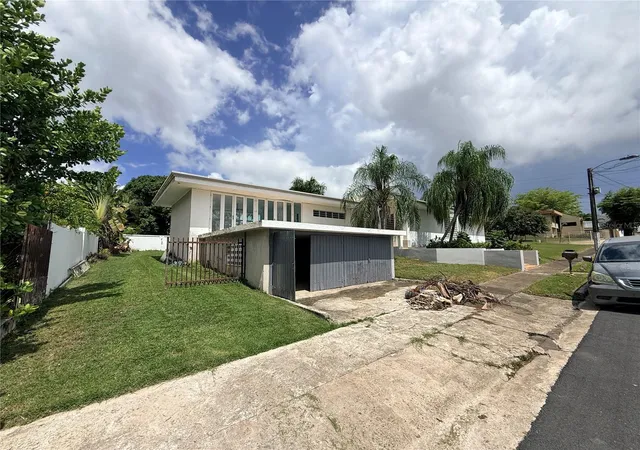 Photo 1 of Sale Pending at Calle Onix 29 Urb Bucare, Guaynabo, PR 00969 | MLS# PR9123912 | Listing updated on 2026-09-12