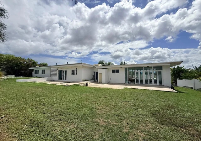 Photo 4 of Sale Pending at Calle Onix 29 Urb Bucare, Guaynabo, PR 00969 | MLS# PR9123912 | Listing updated on 2026-09-12
