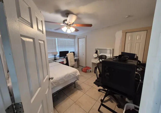 Photo 4 of Single family home for sale at 918 Valmar St, Brandon, FL 33511 | MLS# TB8545138 | Listing updated on 2026-09-28