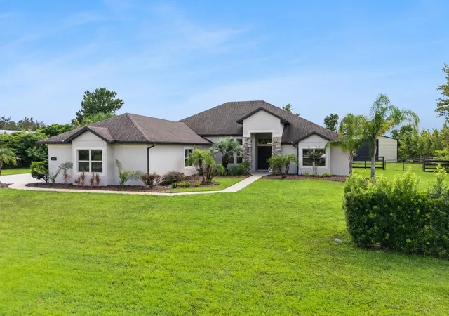 Photo 2 of Single family home for sale at 2601 Wassum Trl, Chuluota, FL 32766 | MLS# O6438824 | Listing updated on 2026-09-17