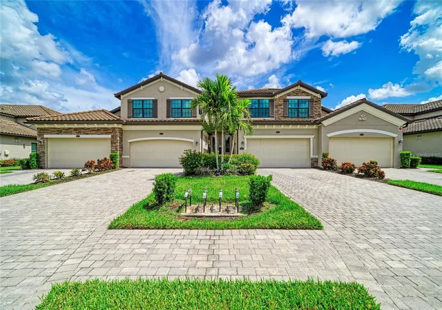 Photo 1 of Sale Pending at 17637 Gawthrop Dr #103, Bradenton, FL 34211 | MLS# A4704945 | Listing updated on 2026-09-05