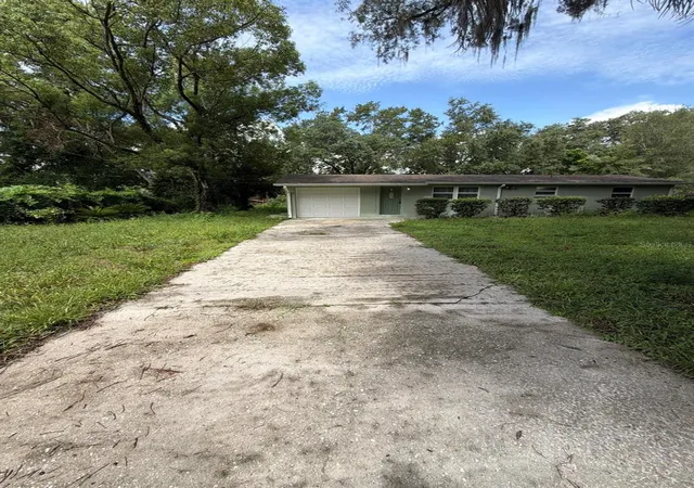 Photo 2 of Single family home for sale at 5027 Allen Rd, Zephyrhills, FL 33541 | MLS# TB8545149 | Listing updated on 2026-09-05