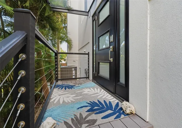 Photo 1 of Townhouse for sale at 6796 Sarasea Cir #3, Sarasota, FL 34242 | MLS# A4704946 | Listing updated on 2026-10-04