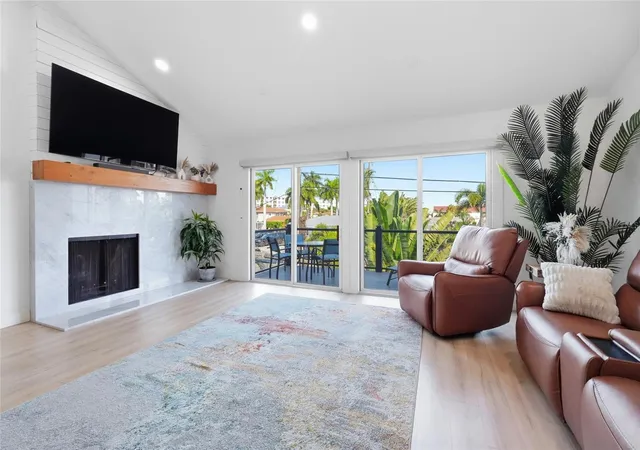 Photo 3 of Townhouse for sale at 6796 Sarasea Cir #3, Sarasota, FL 34242 | MLS# A4704946 | Listing updated on 2026-10-04