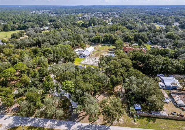 Photo 1 of Single family home for sale at 315 N Orange Ave, Sanford, FL 32771 | MLS# O6438841 | Listing updated on 2026-10-08