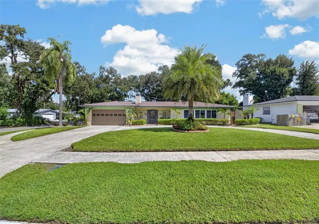 Photo 2 of Single Family Residence at 506 S Larry Cir, Brandon, FL 33511 | MLS# O6438842 |  | Sold on 2026-10-09