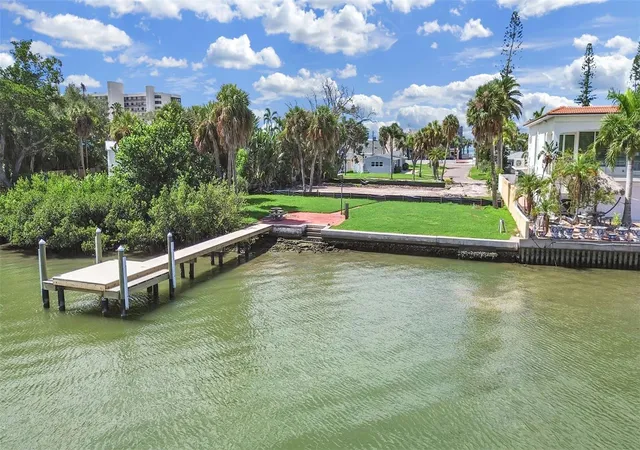 Photo 4 of Land for sale at 15601 Redington Dr, Redington Beach, FL 33708 | MLS# TB8545178 | Listing updated on 2026-09-08