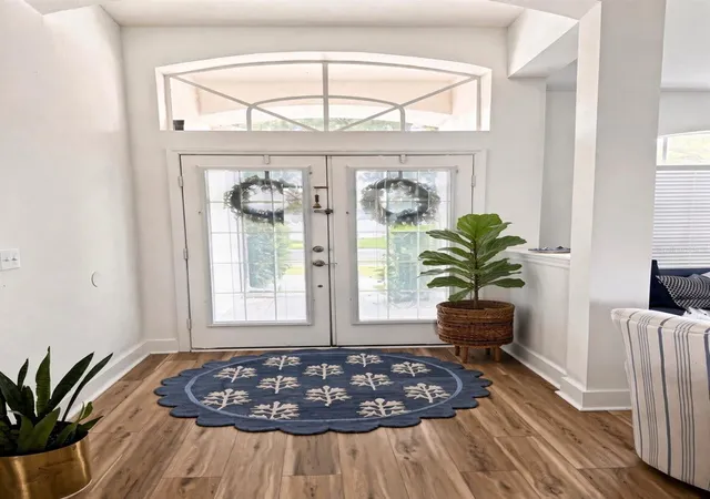 Photo 3 of Single family home for sale at 1820 S Ridge Dr, Valrico, FL 33594 | MLS# TB8545191 | Listing updated on 2026-09-30