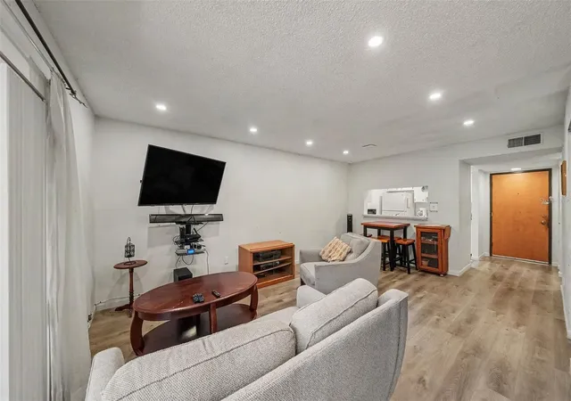Photo 4 of Condo for sale at 2585 Countryside Blvd #4108, Clearwater, FL 33761 | MLS# TB8545193 | Listing updated on 2026-09-20