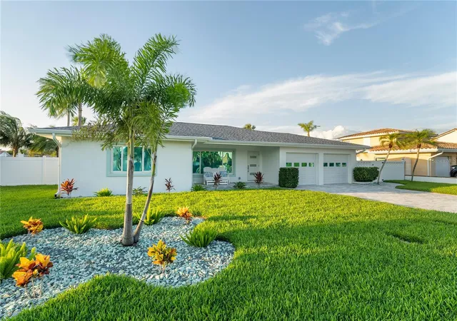 Photo 2 of Single family home for sale at 227 Howard Dr, Belleair Beach, FL 33786 | MLS# TB8545202 | Listing updated on 2026-10-08