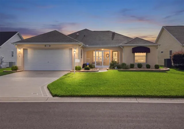 Photo 1 of Single family home for sale at 1507 Barrera Ct, Lady Lake, FL 32159 | MLS# G5117331 | Listing updated on 2026-09-29