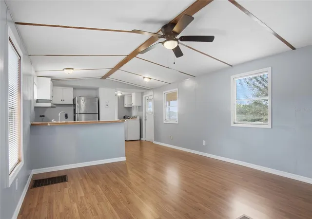 Photo 3 of Manufactured home for sale at 42 Roels St, Haines City, FL 33844 | MLS# P4939768 | Listing updated on 2026-09-12