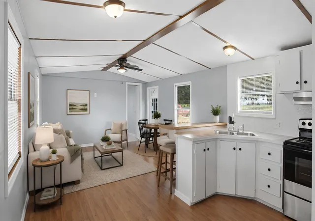 Photo 3 of Manufactured home for sale at 42 Roels St, Haines City, FL 33844 | MLS# P4939768 | Listing updated on 2026-09-12