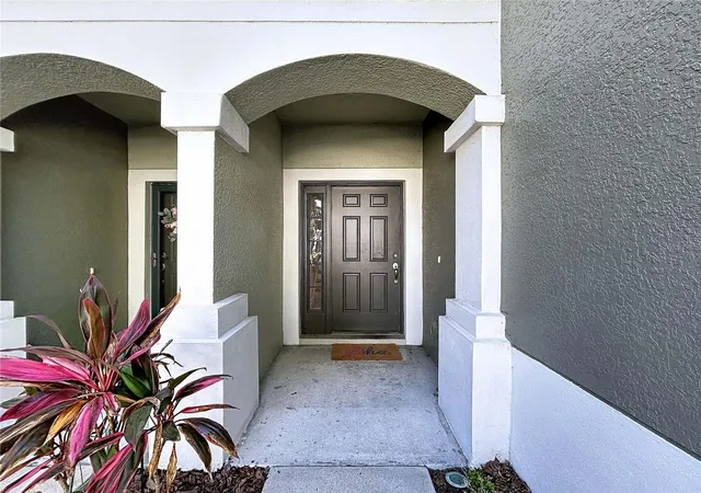 Photo 3 of Townhouse for sale at 4842 Barnstead Dr, Riverview, FL 33578 | MLS# TB8545220 | Listing updated on 2026-10-20