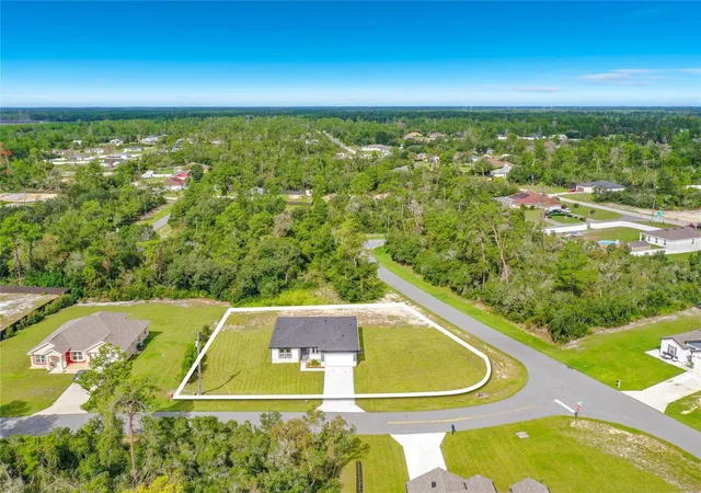 Photo 2 of Sale Pending at 17770 Southwest 25th Ave Rd, Ocala, FL 34473 | MLS# S5156879 | Listing updated on 2026-09-21