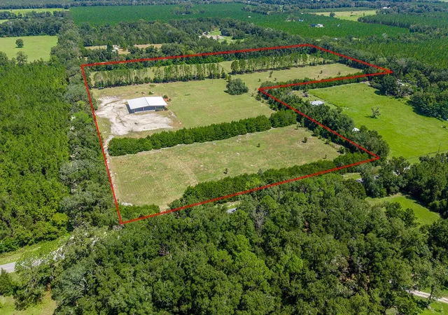 Photo 1 of Sale Pending at 6900 Sw 50th Avenue, Trenton, FL 32693 | MLS# GC543225 | Listing updated on 2026-09-25