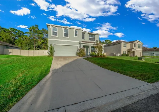 Photo 2 of Single family home for sale at 745 Se 66th Terrace, Ocala, FL 34472 | MLS# OM731625 | Listing updated on 2026-09-15