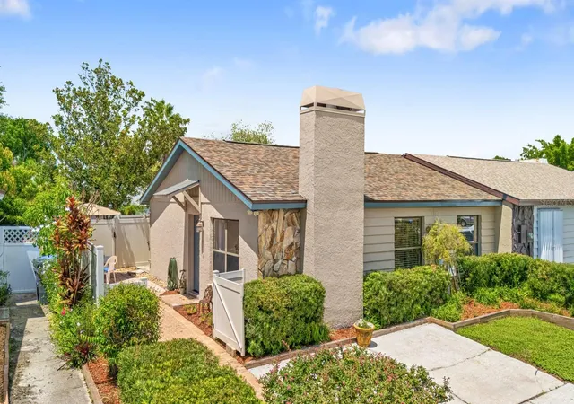 Photo 1 of Single family home for sale at 1205 Mohrlake Dr, Brandon, FL 33511 | MLS# TB8545236 | Listing updated on 2026-09-04