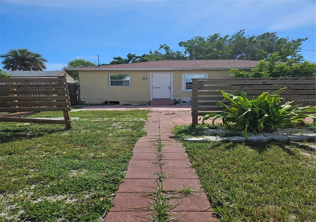 Photo 1 of Single family home for sale at 7810 Boca Ciega Dr, St Pete Beach, FL 33706 | MLS# TB8545237 | Listing updated on 2026-10-06