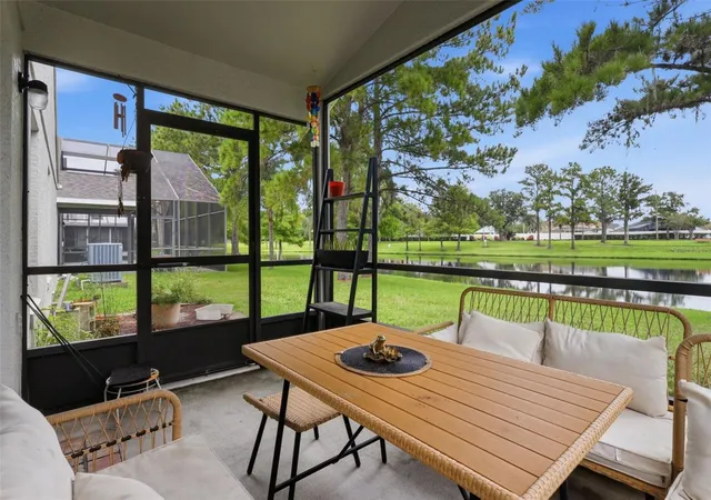 Photo 3 of Single family home for sale at 13637 Emeraldview Dr, Orlando, FL 32828 | MLS# O6438889 | Listing updated on 2026-10-08