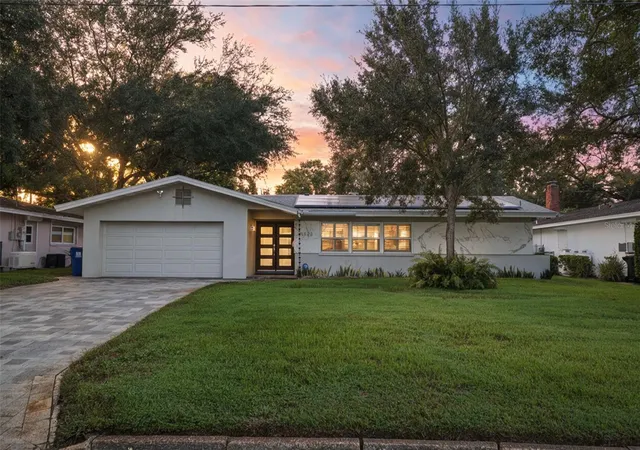 Photo 1 of Single family home for sale at 1423 42nd Avenue N, Saint Petersburg, FL 33703 | MLS# TB8545242 | Listing updated on 2026-09-13