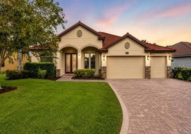Single family home for sale at 3950 Sunset Lake Dr, LAKELAND, FL 33810 | MLS# L4964793