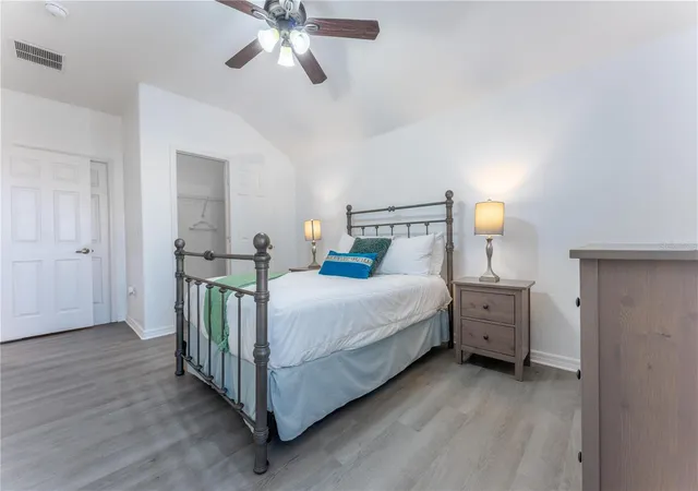 Photo 3 of Single family home for sale at 437 Cadiz Loop, Davenport, FL 33837 | MLS# O6438900 | Listing updated on 2026-10-06
