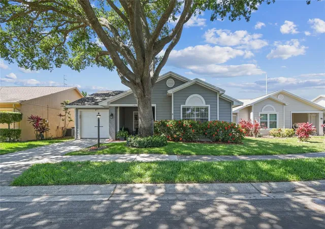 Photo 1 of Single family home for sale at 1465 Cairn Ct, Palm Harbor, FL 34683 | MLS# W7889179 | Listing updated on 2026-09-06