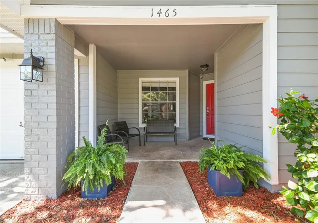 Photo 3 of Single family home for sale at 1465 Cairn Ct, Palm Harbor, FL 34683 | MLS# W7889179 | Listing updated on 2026-09-06