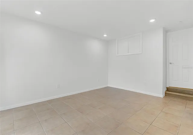 Photo 4 of Condo for sale at 200 Maitland Ave #41, Altamonte Springs, FL 32701 | MLS# TB8545251 | Listing updated on 2026-10-07