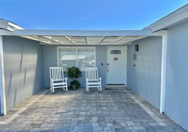 Photo 2 of Single family home for sale at 4229 Floramar Ter, New Port Richey, FL 34652 | MLS# R4911921 | Listing updated on 2026-09-14