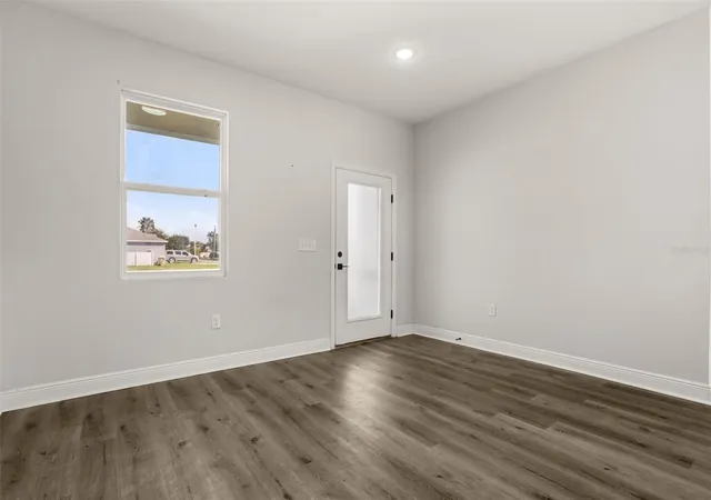 Photo 4 of Single family home for sale at 1101 Saint Tropez Ct, Kissimmee, FL 34759 | MLS# O6438919 | Listing updated on 2026-10-15