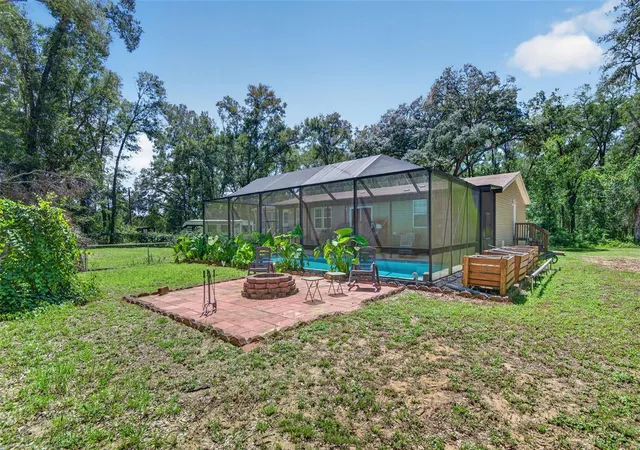 Photo 3 of Manufactured home for sale at 21812 Fld Of Dreams Ln, Dade City, FL 33523 | MLS# TB8545279 | Listing updated on 2026-10-07