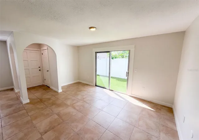 Photo 3 of Townhouse for sale at 411 Dorchester Sq, Lake Mary, FL 32746 | MLS# O6438926 | Listing updated on 2026-09-17