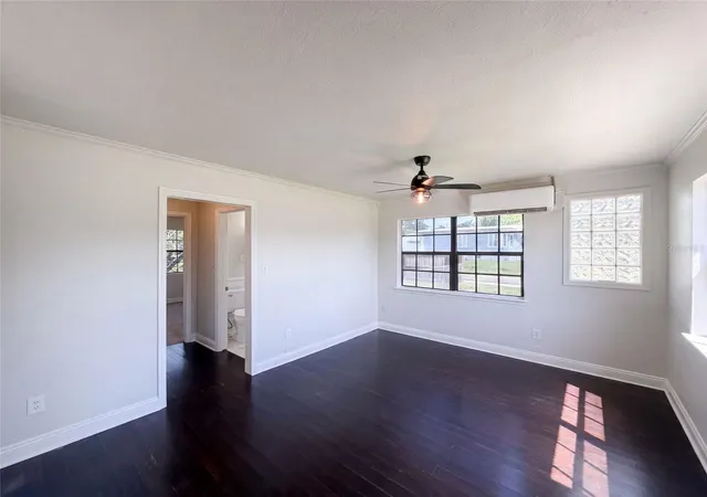 Photo 2 of Single family home for sale at 3225 Cleveland Hts Blvd, Lakeland, FL 33803 | MLS# O6438927 | Listing updated on 2026-10-30