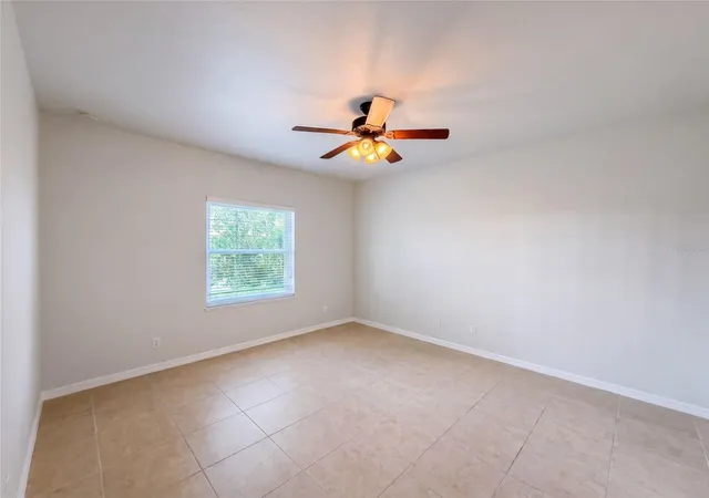 Photo 4 of Single family home for sale at 419 Hammerstone Ave, Haines City, FL 33844 | MLS# O6438929 | Listing updated on 2026-09-17