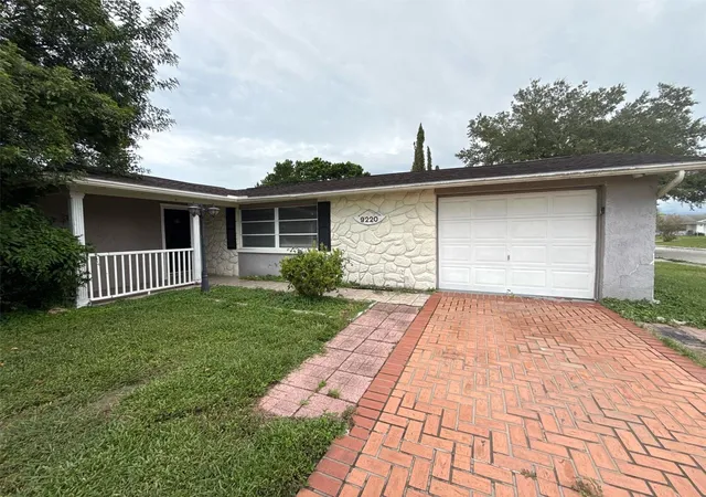 Photo 1 of Single family home for sale at 9220 Lido Ln, Port Richey, FL 34668 | MLS# O6438930 | Listing updated on 2026-09-08