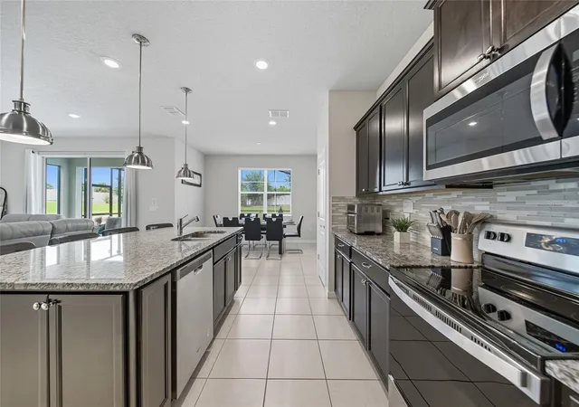 Photo 3 of Single family home for sale at 3397 Lilac Way, Davenport, FL 33897 | MLS# O6438932 | Listing updated on 2026-09-04