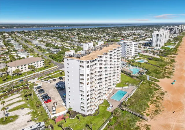 Photo 3 of Condo for sale at 1051 Ocean Shore Blvd #904, Ormond Beach, FL 32176 | MLS# O6438934 | Listing updated on 2026-09-07